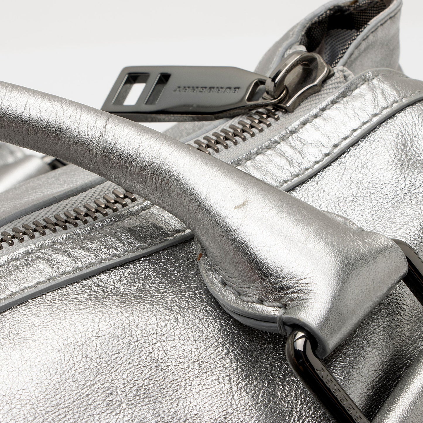 Burberry Metallic Patent Leather Winniford Satchel (SHF-S8b2o0)
