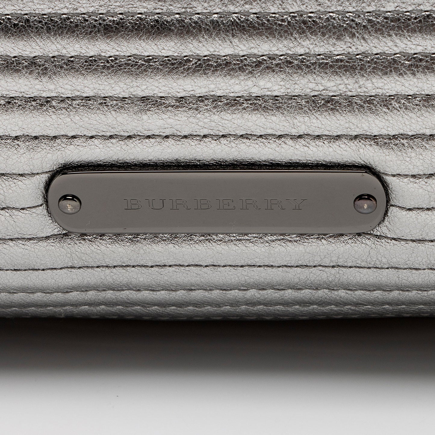 Burberry Metallic Patent Leather Winniford Satchel (SHF-S8b2o0)