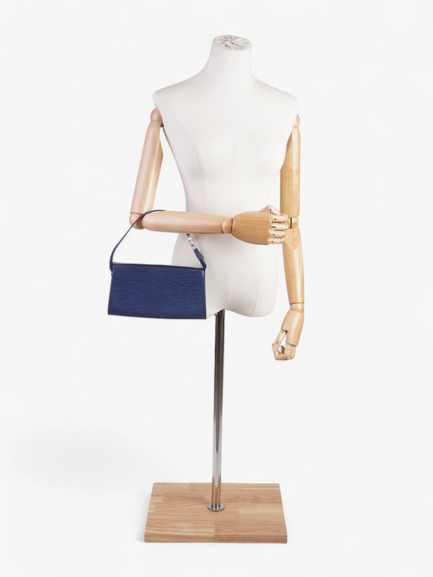 Louis Vuitton Pochette Accessoires Blue Epi Leather