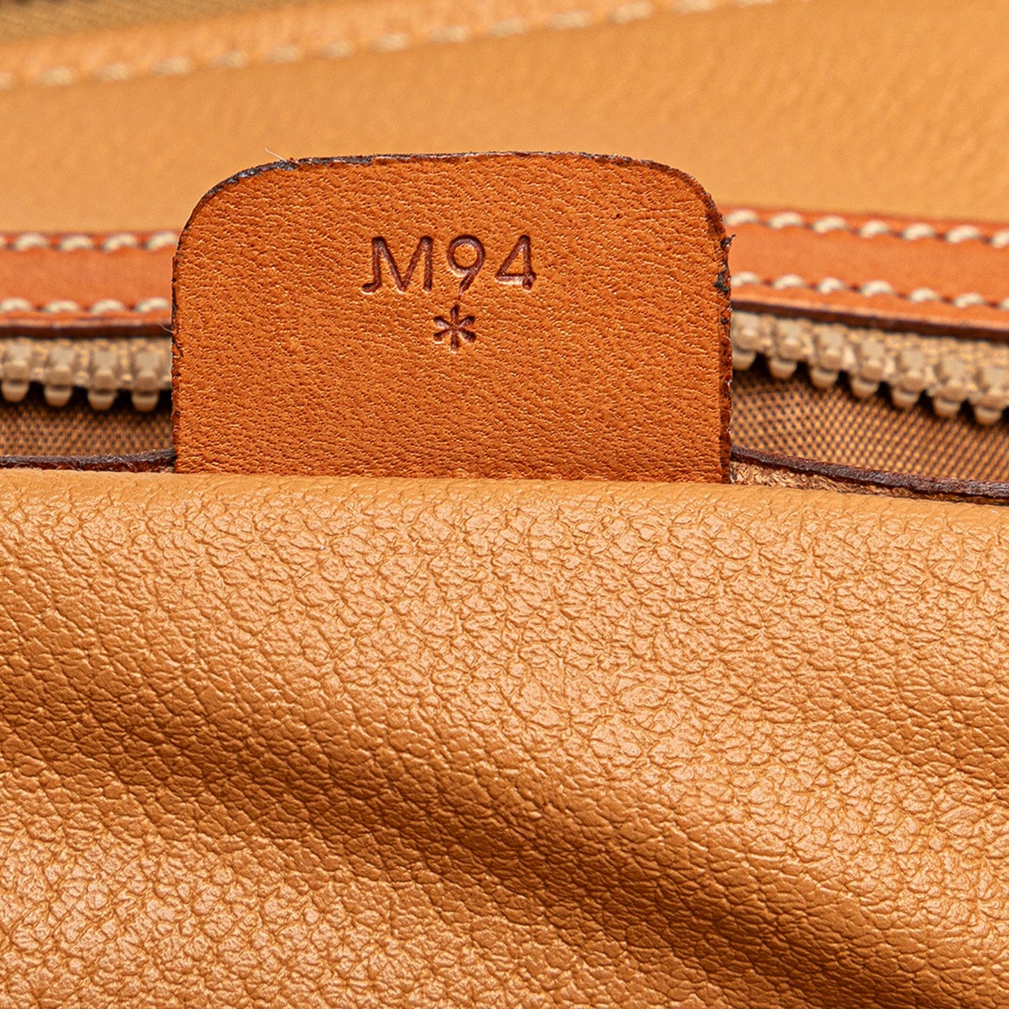 Celine Macadam Dome Satchel (SHG-p3Zpxb)