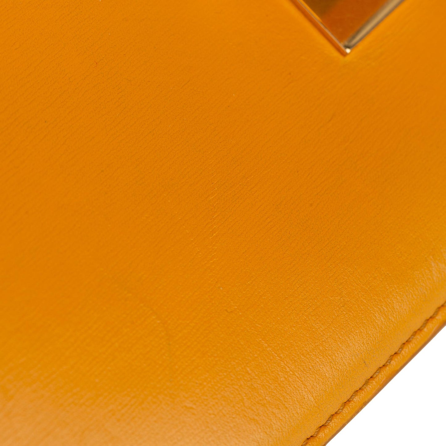 Celine Medium Classic Box Leather Crossbody Bag (SHG-3en6Z7)