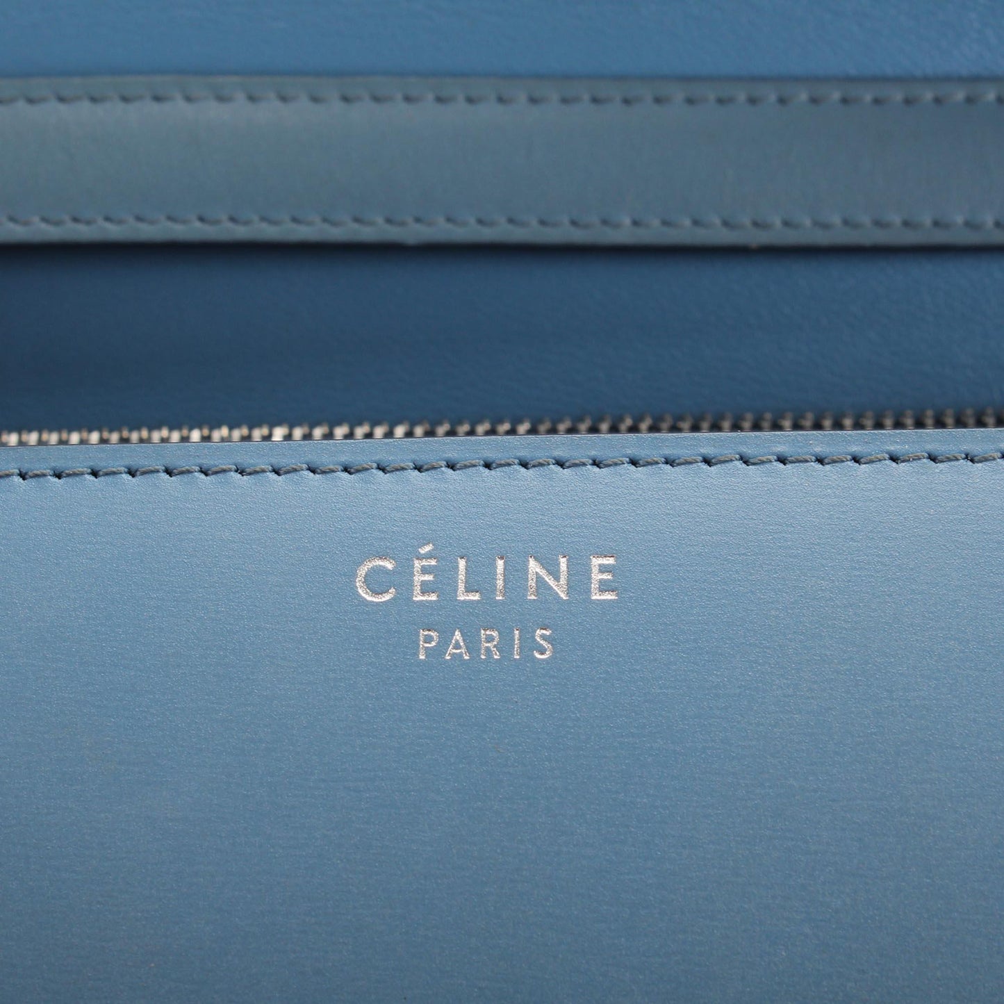 Celine Medium Classic Box (SHG-sc1aXk)