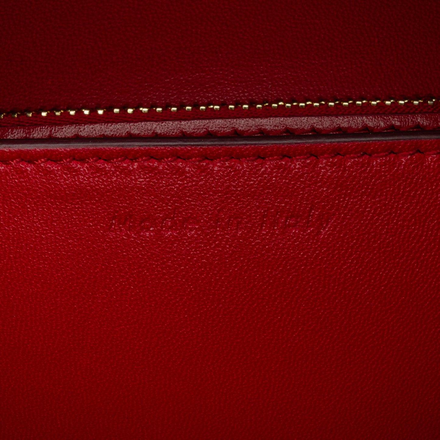 Celine Medium Classic Box (SHG-DCRSPG)