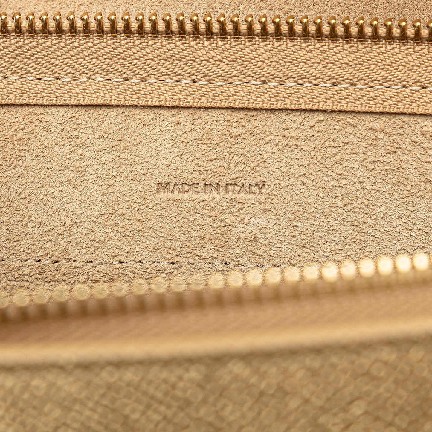 Celine Micro Leather Belt Satchel (SHG-THJOUi)