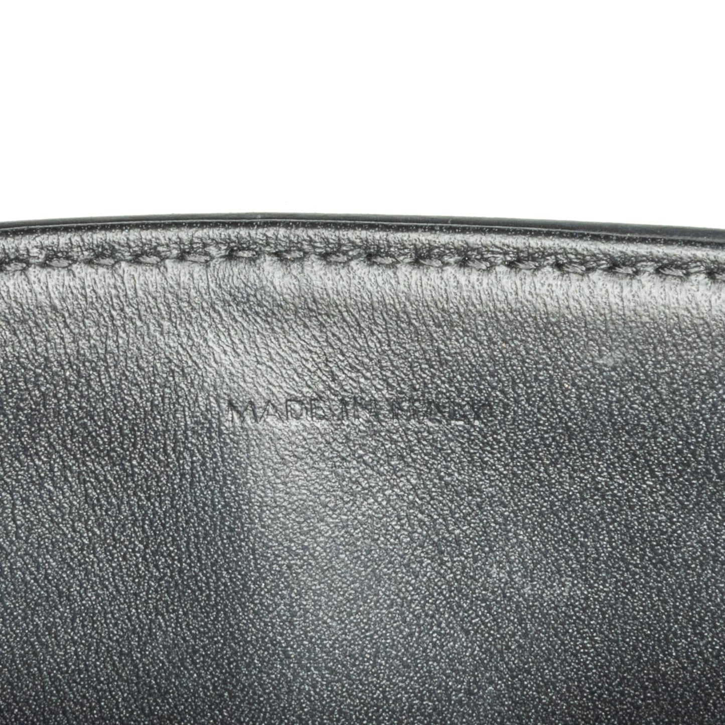 Celine Teen Shiny Calfskin Triomphe Bag (SHG-vb9Nof)