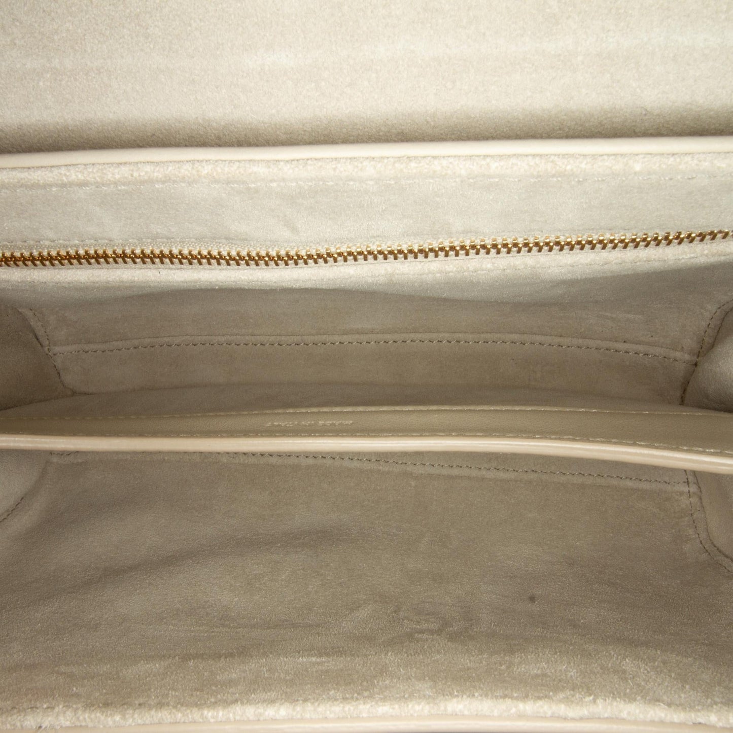 Celine Teen Soft 16 Crossbody (SHG-36tWun)