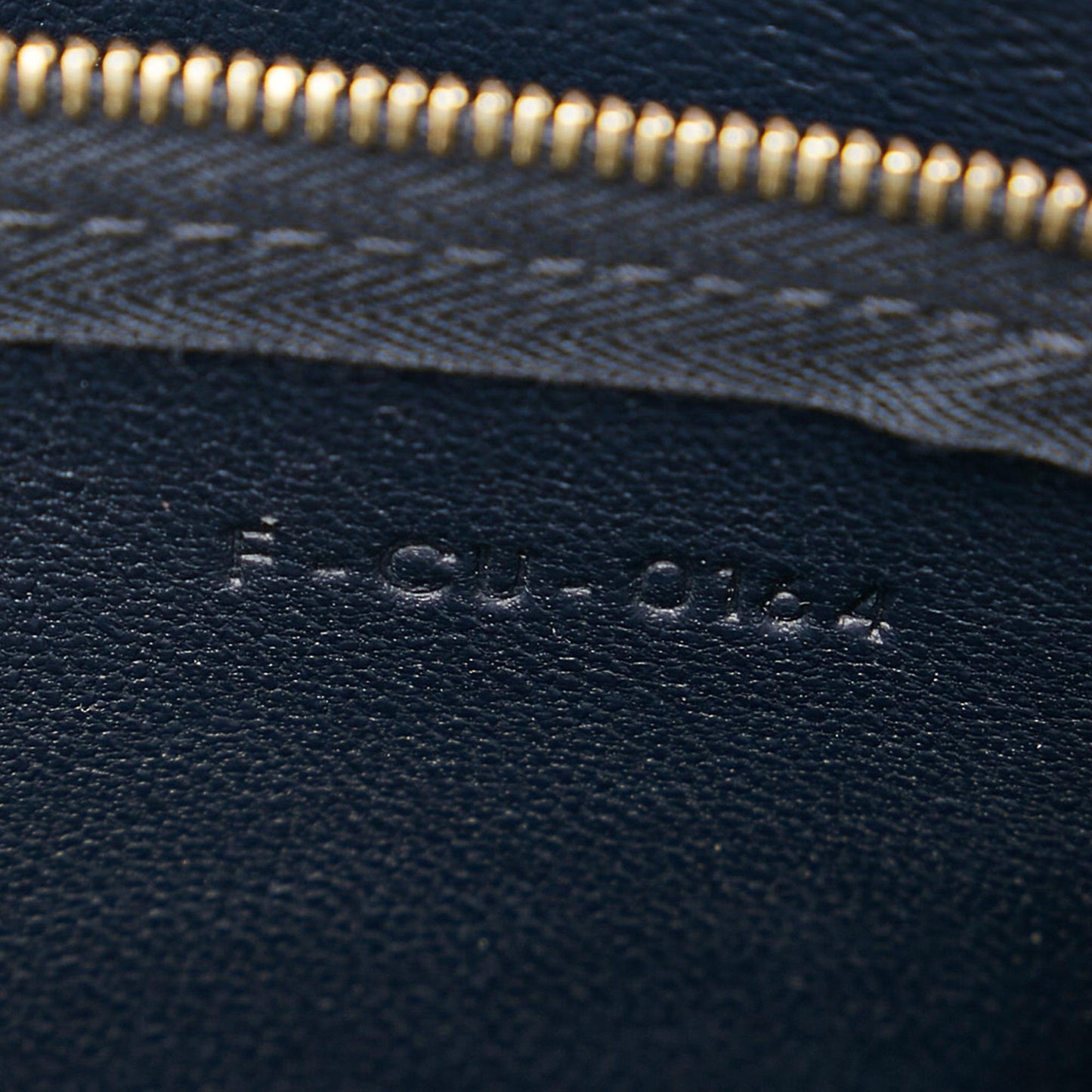 Celine Tricolor Pocket Envelope Leather Shoulder Bag (SHG-vdfVYD)