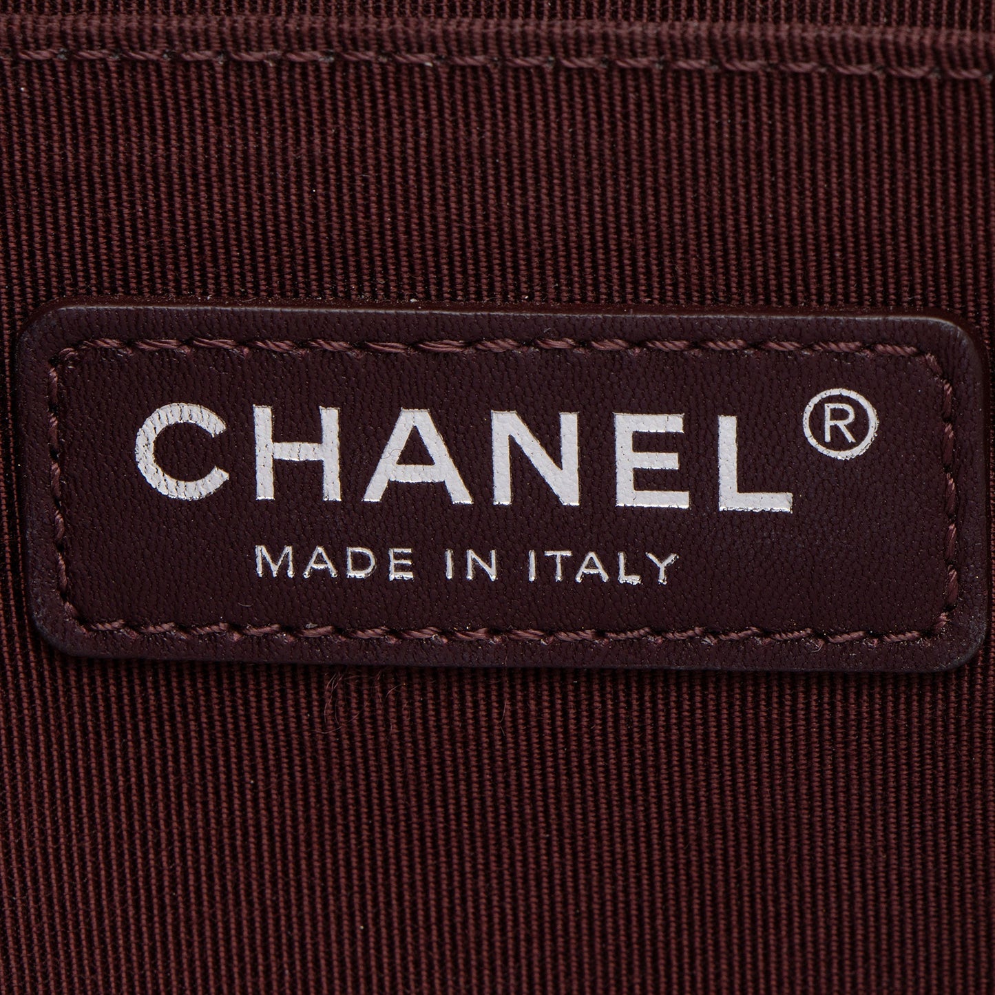 Chanel Calfskin Patent Old Medium Boy Bag (SHF-cHTh8E)