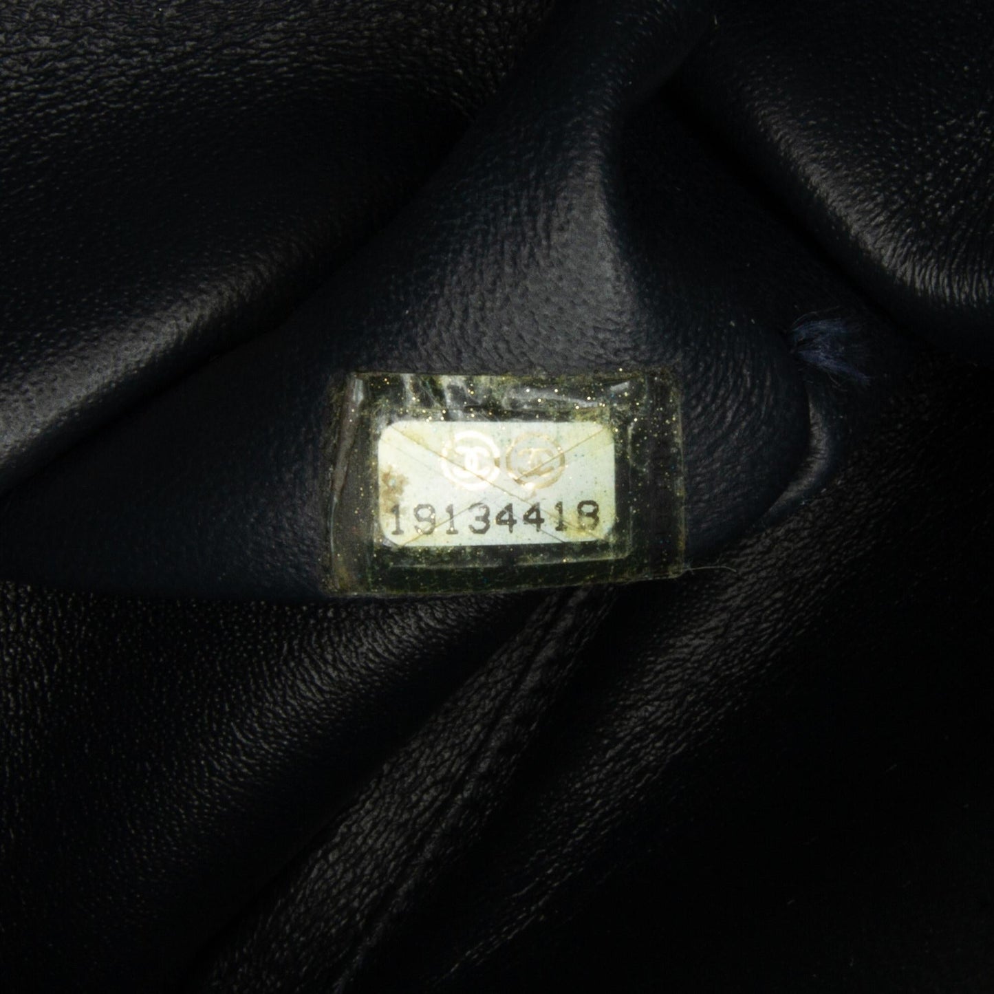 Chanel Jumbo Classic Patent Double Flap (SHG-tIs8iI)
