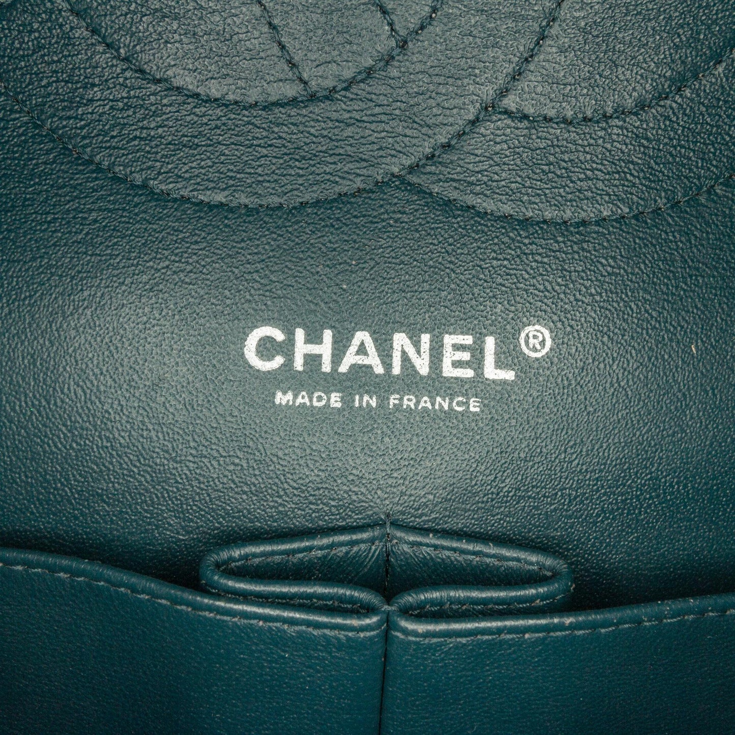 Chanel Jumbo Classic Patent Double Flap (SHG-A8oS33)