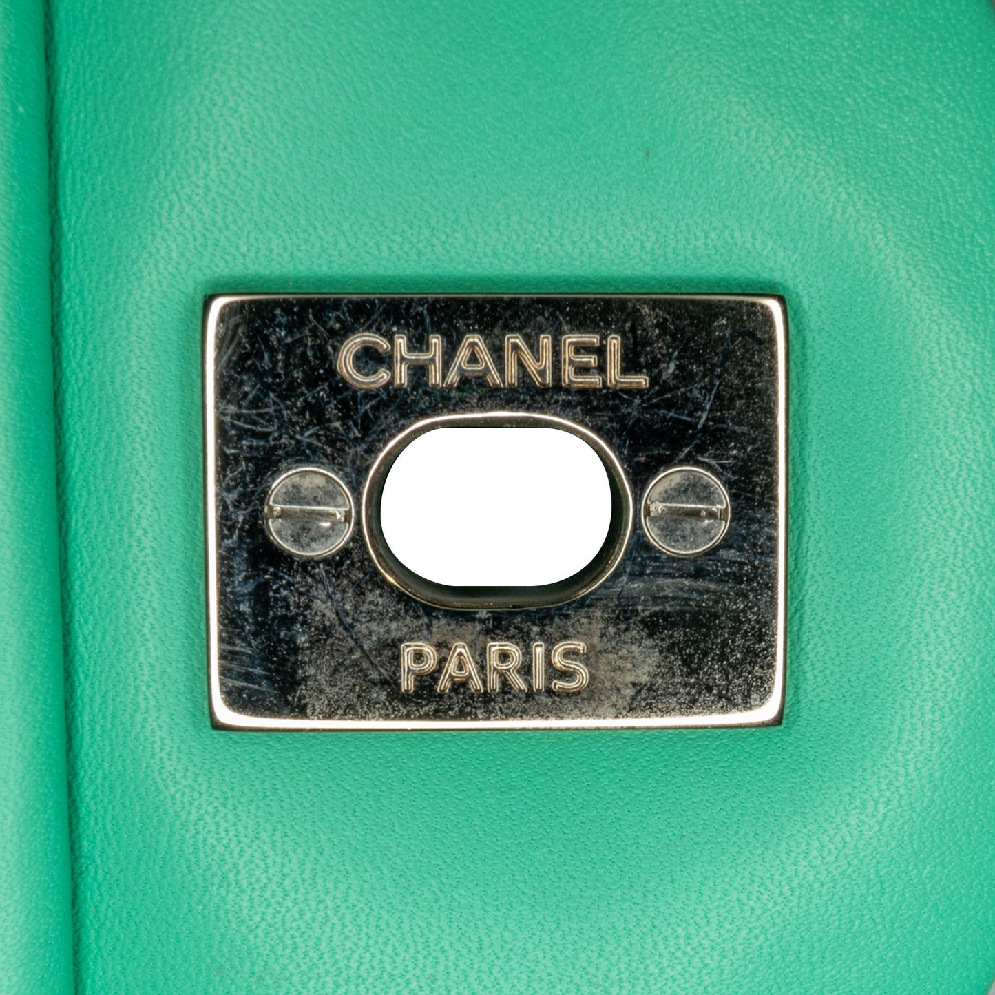 Chanel Jumbo Classic Patent Double Flap (SHG-vCasJx)
