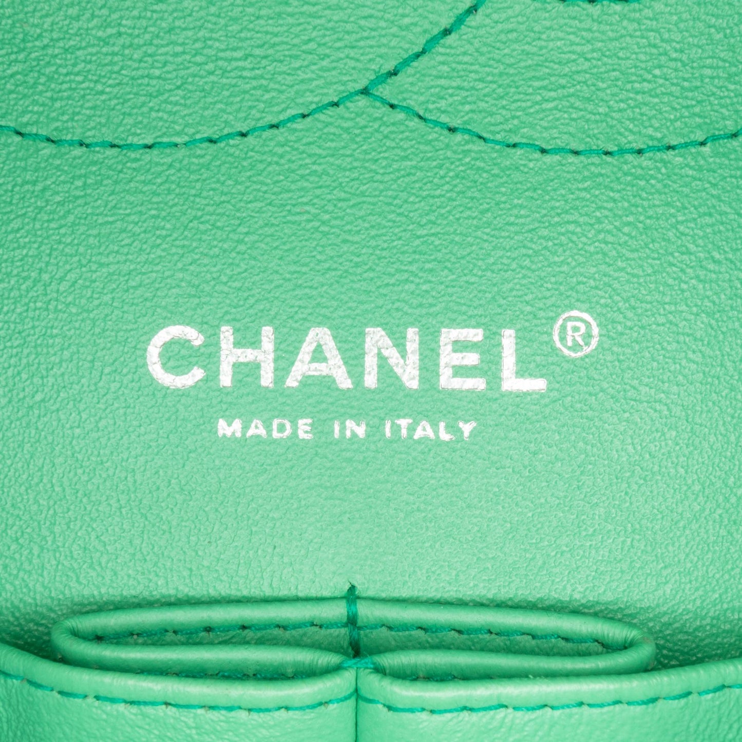 Chanel Jumbo Classic Patent Double Flap (SHG-vCasJx)