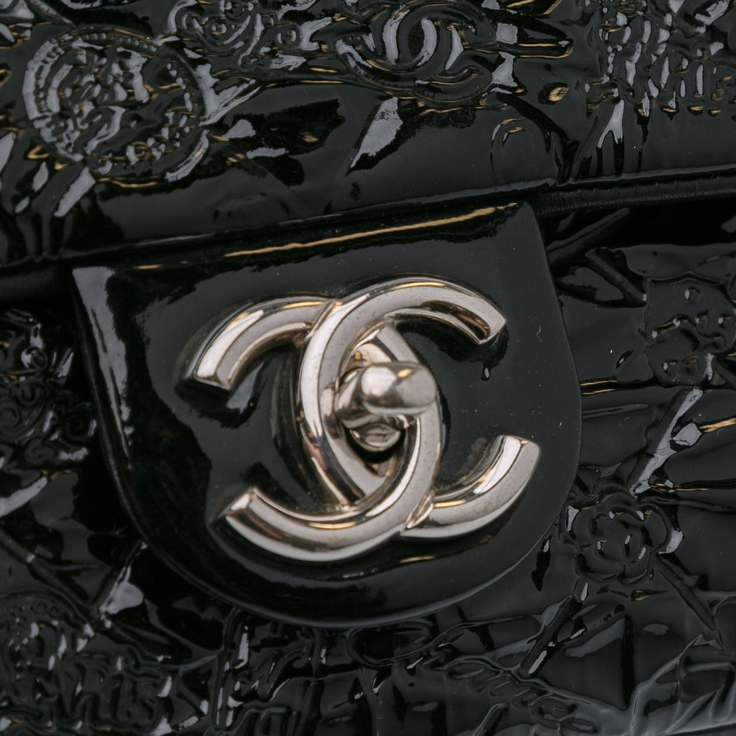 Chanel Jumbo Patent Lucky Symbols Flap (SHG-IatIl6)