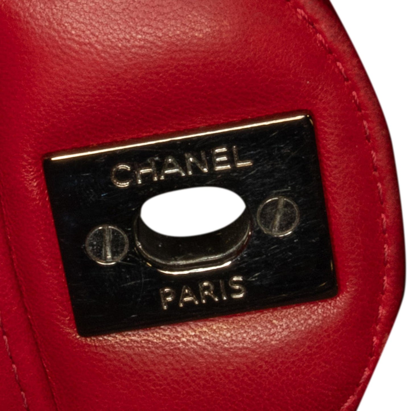 Chanel Medium Classic Patent Double Flap (SHG-3RWLQC)