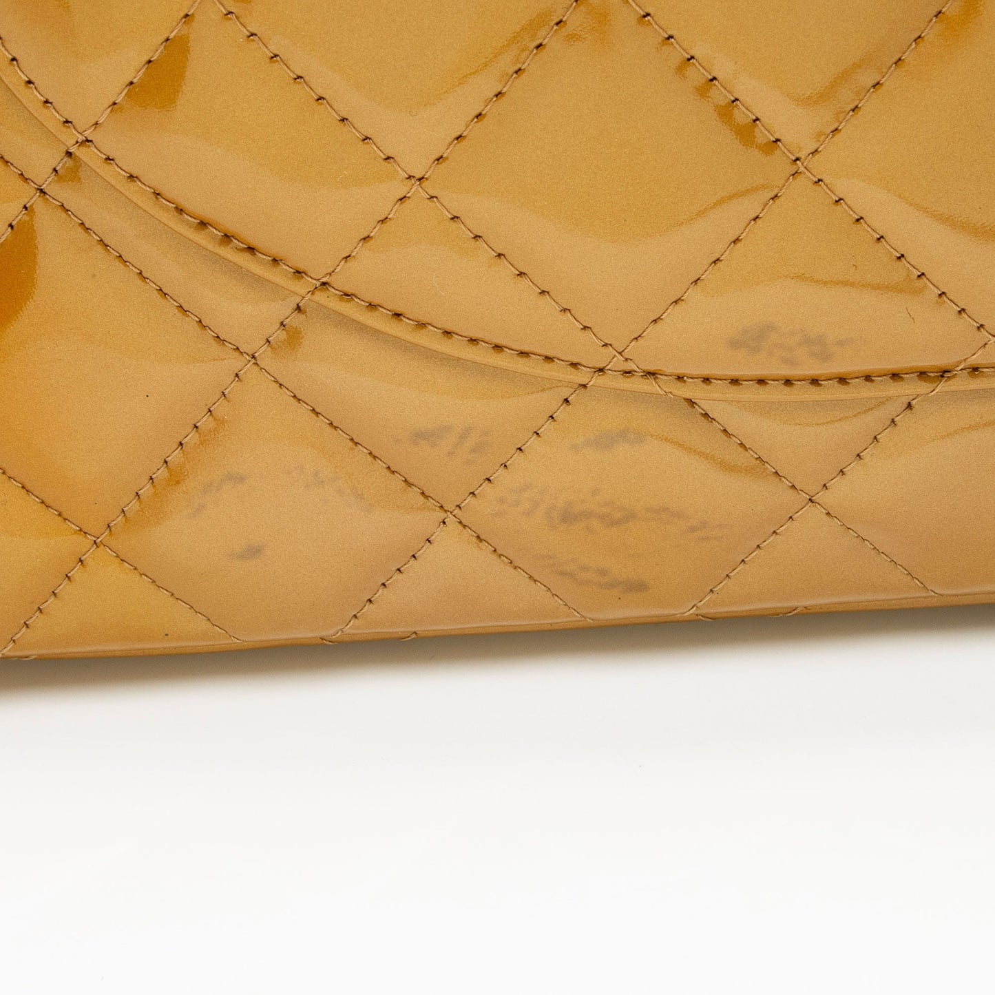 Chanel Patent Leather Classic Maxi Double Flap Bag (SHF-If9V1h)