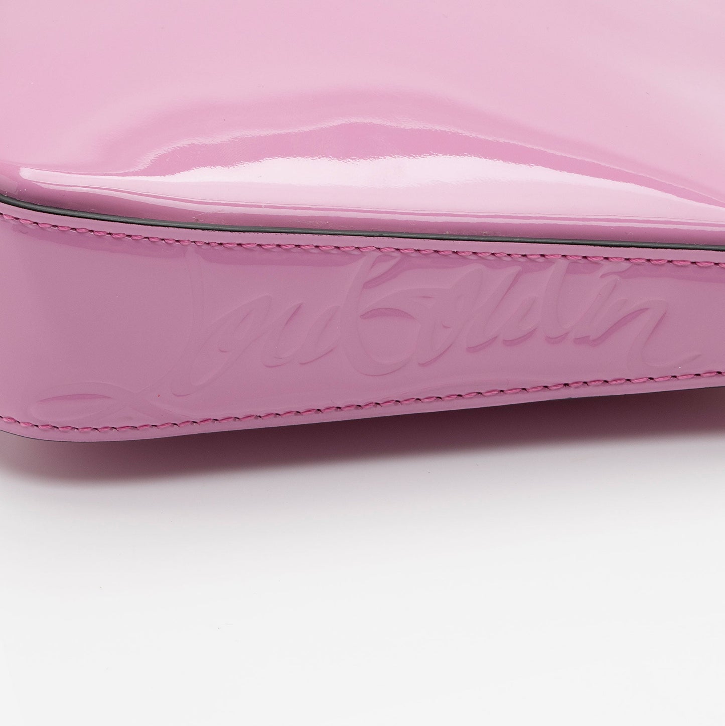 Christian Louboutin Patent Leather Loubila Pouch (SHF-Qi9taM)