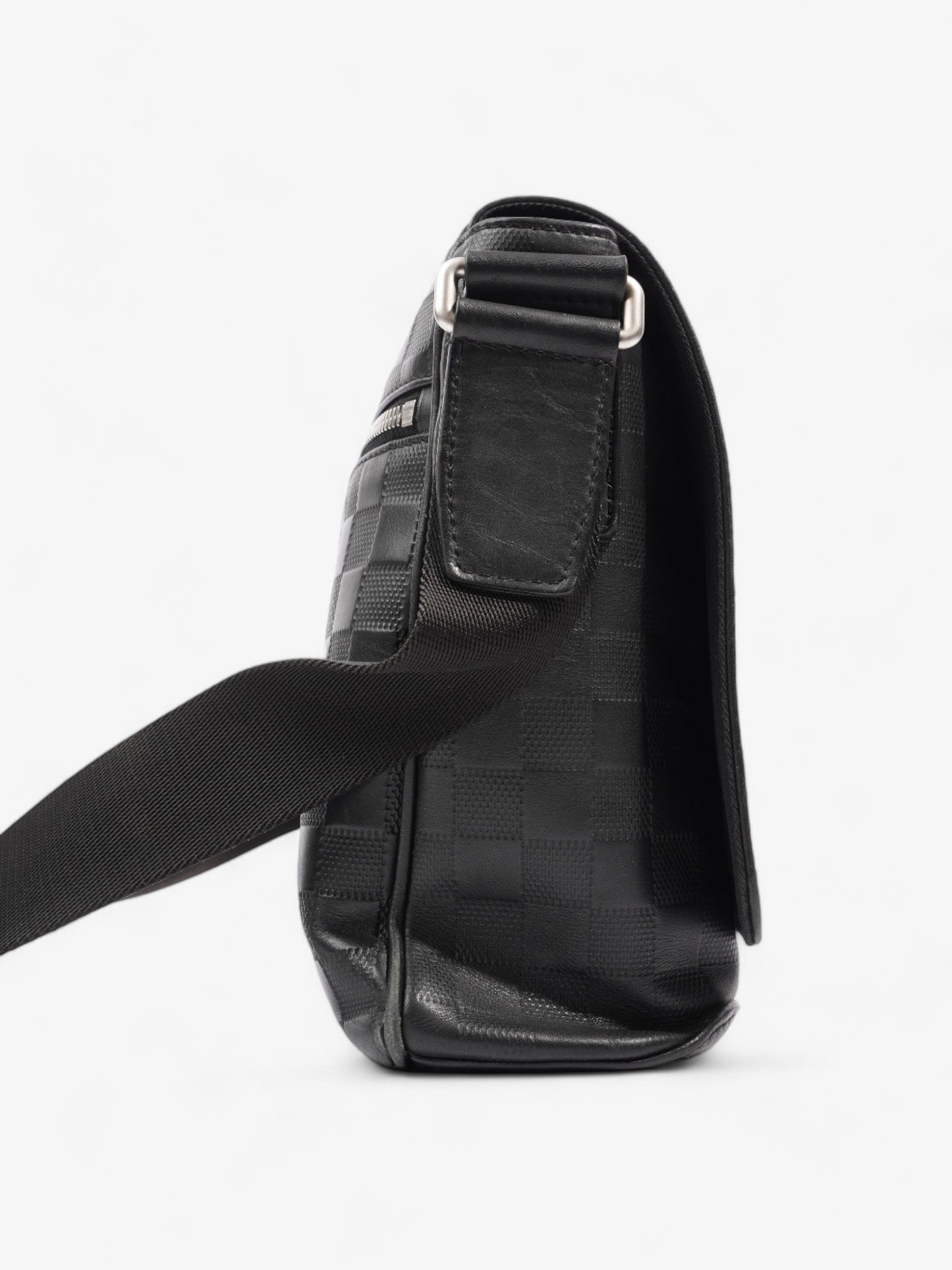 Louis Vuitton District Damier Infini Leather PM