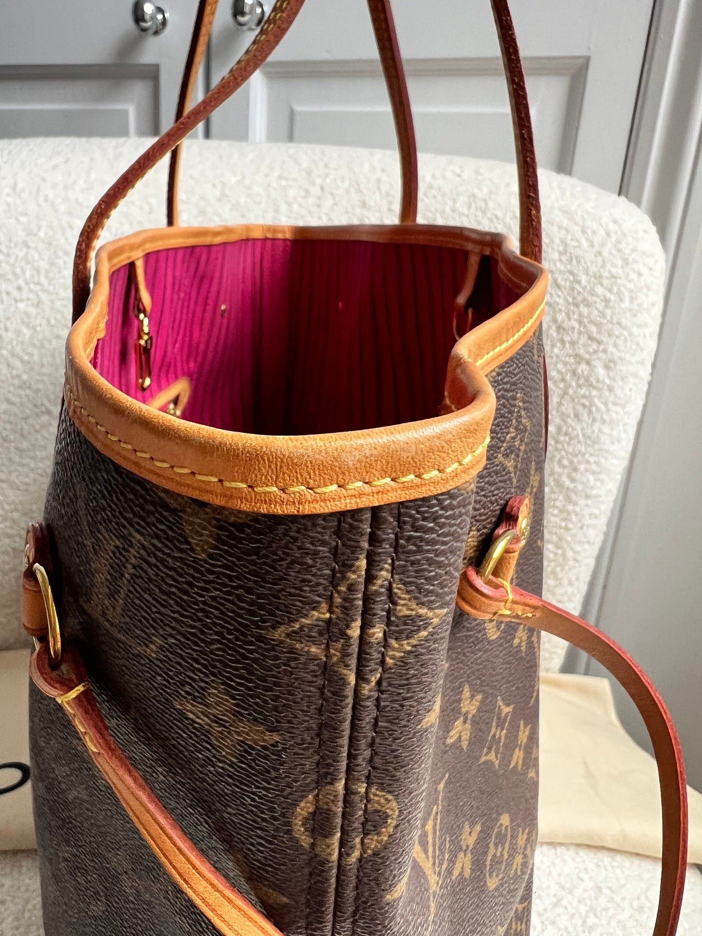 Louis Vuitton Neverfull MM Monogram Pivoine (RRP £1,410)