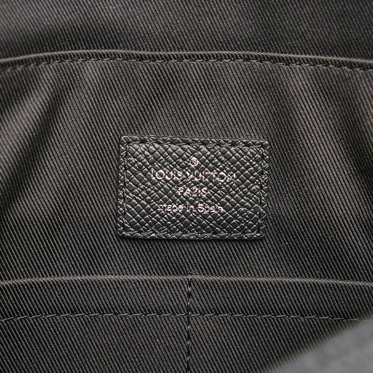 Louis Vuitton Outdoor Flap Messenger Black TaÃƒÆ’Ã‚Â¯garama