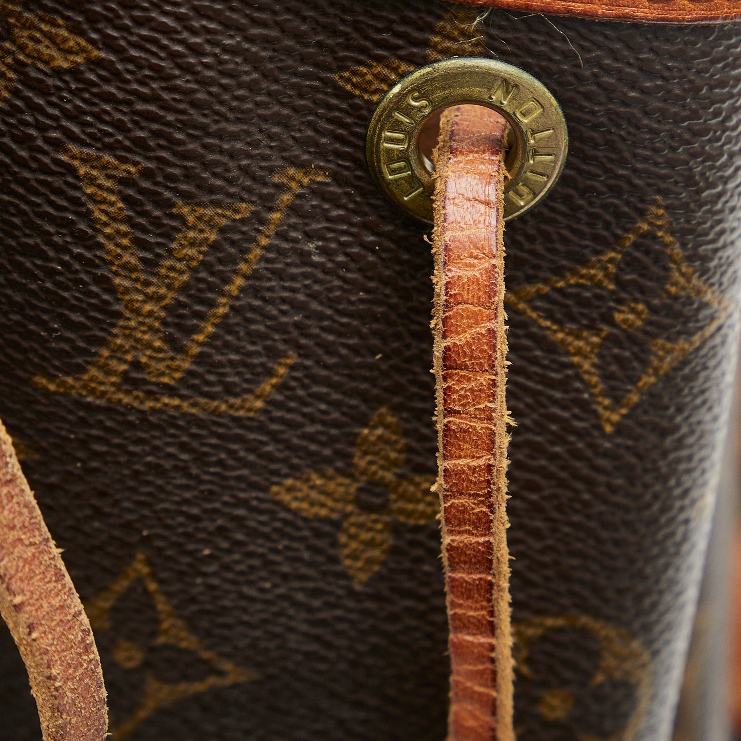 Louis Vuitton Petit NoÃƒÆ’Ã‚Â© Monogram Canvas