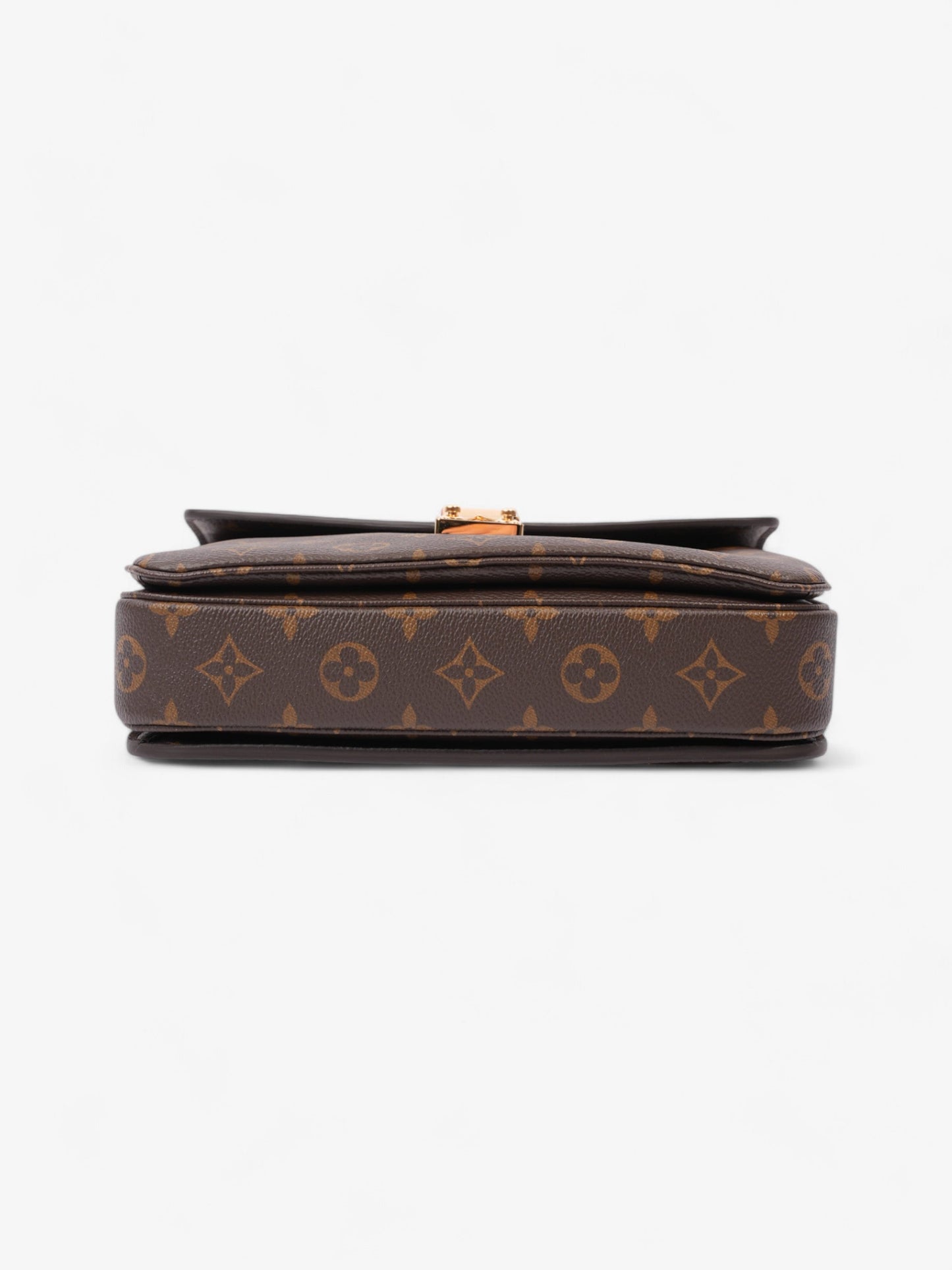 Louis Vuitton Pochette Metis Monogram Coated Canvas MM