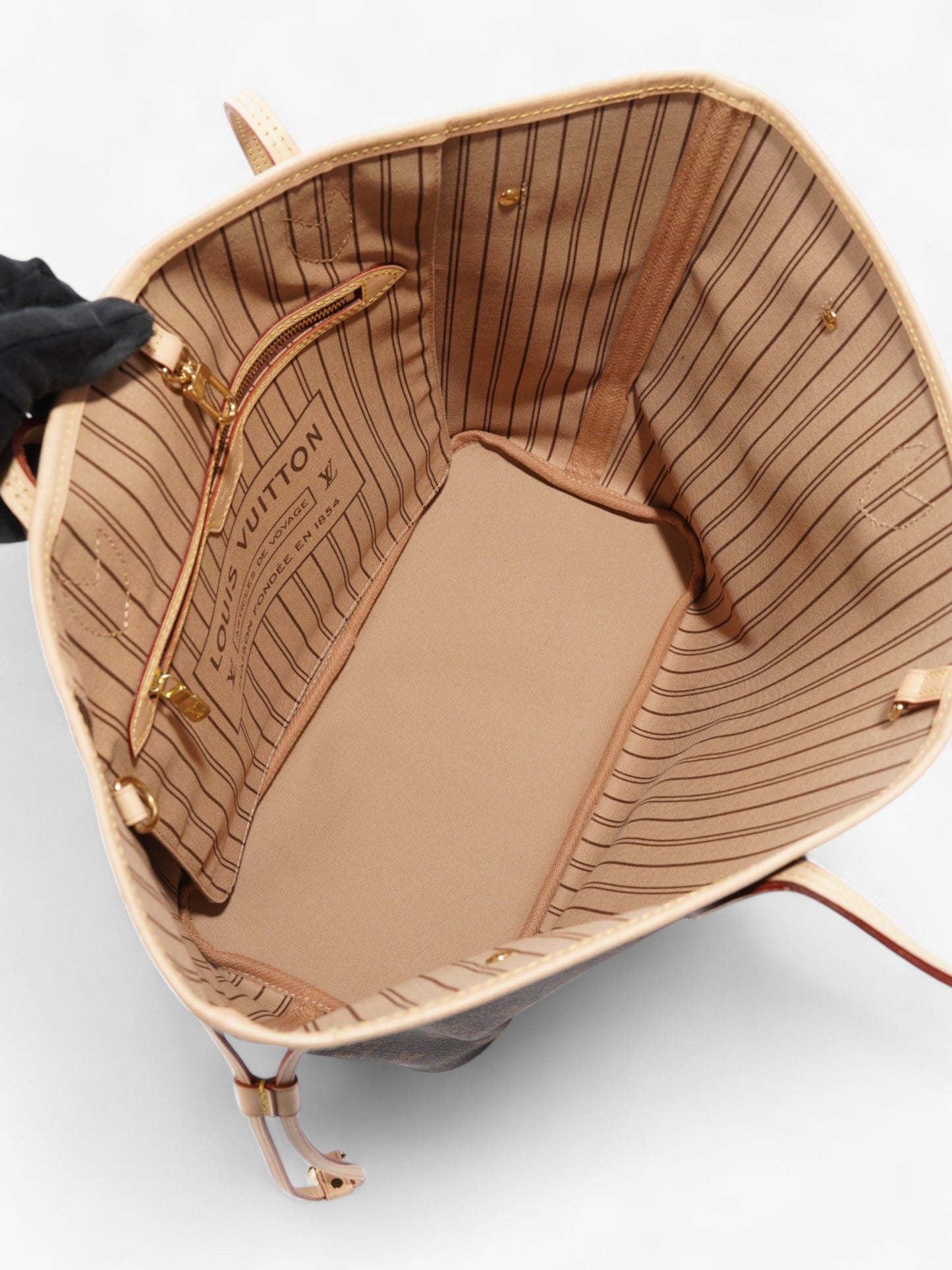 Louis Vuitton Neverfull Monogram Coated Canvas MM