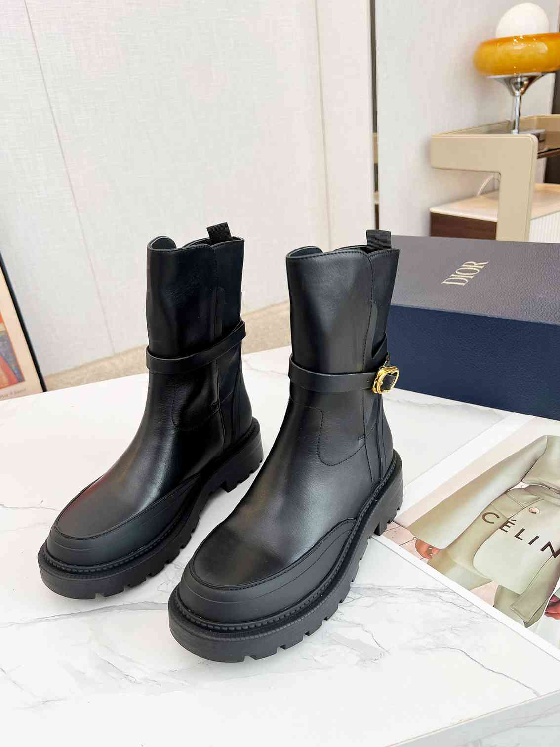 DD 30 GLMNTAIGNE ANKLE BOOT BLACK