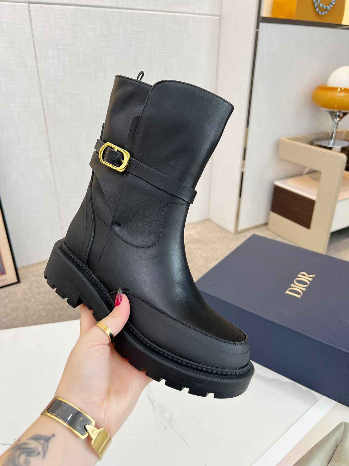 DD 30 GLMNTAIGNE ANKLE BOOT BLACK