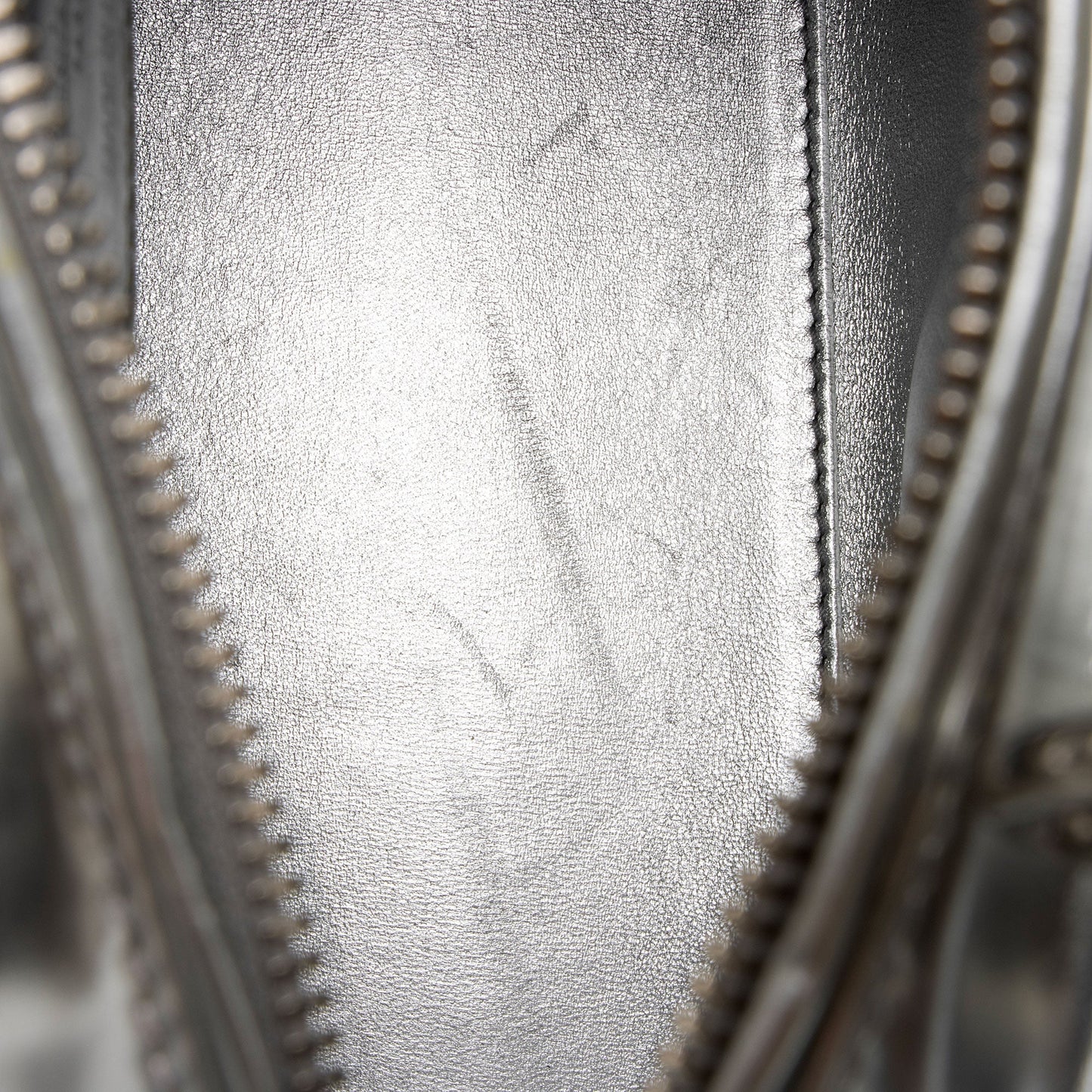 Dior Metallic Patent Leather Lady Dior Medium Tote (SHF-0TCN2U)