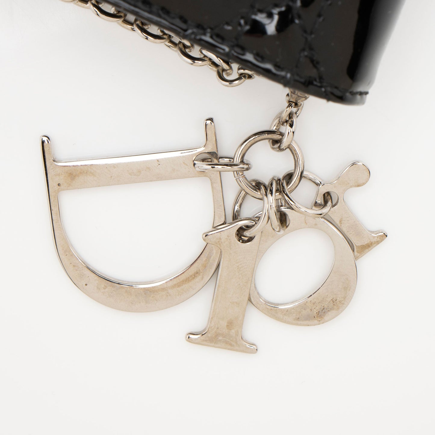 Dior Patent Leather Lady Dior Wallet on Chain (SHF-rovhu8)