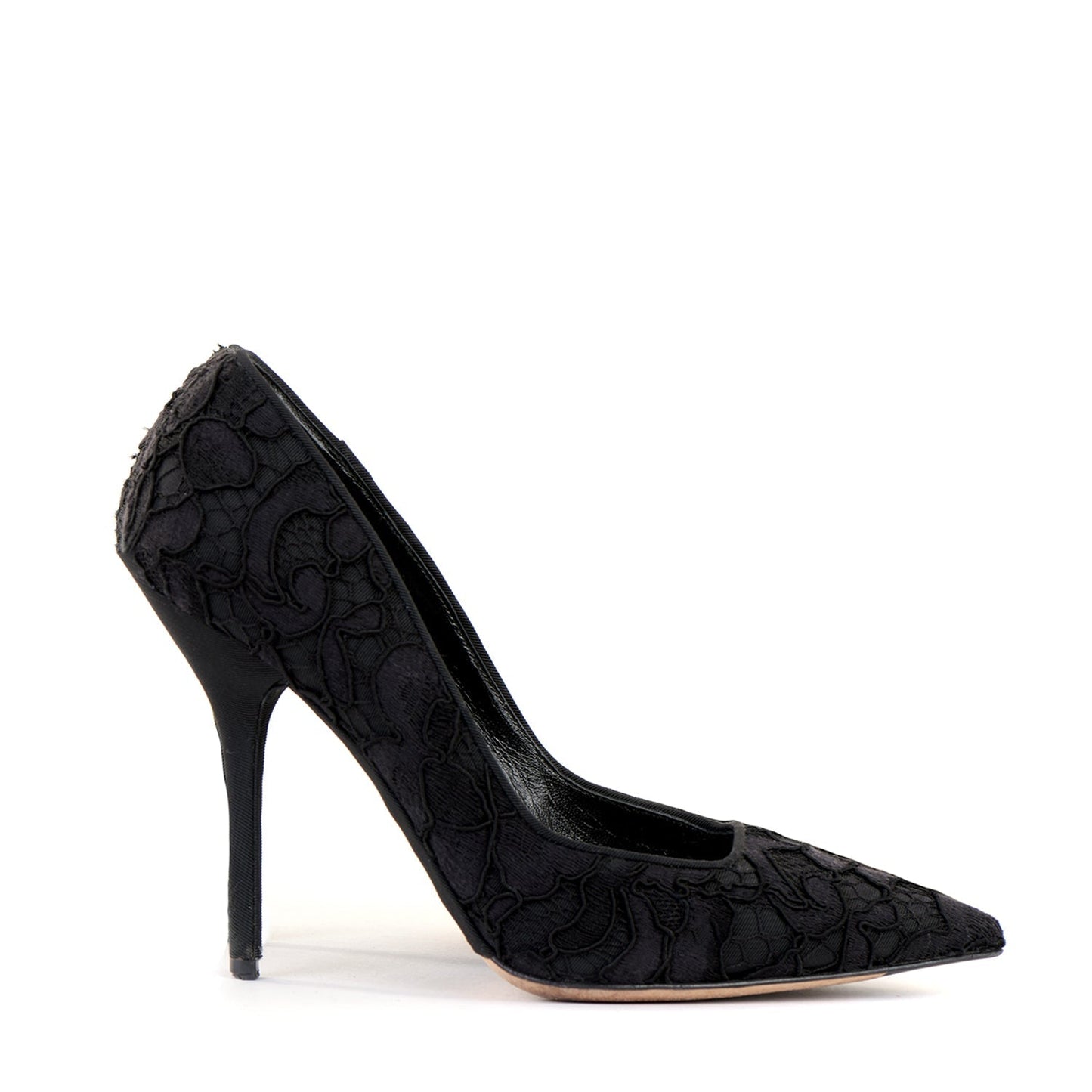 Lace Pointed Court Shoes