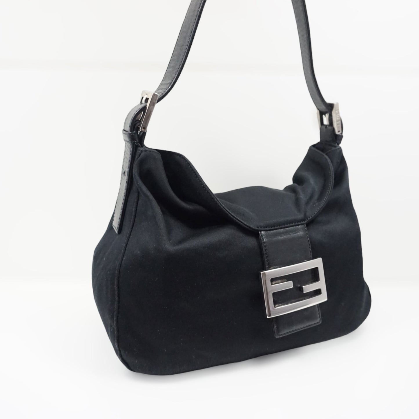 Fendi Baguette