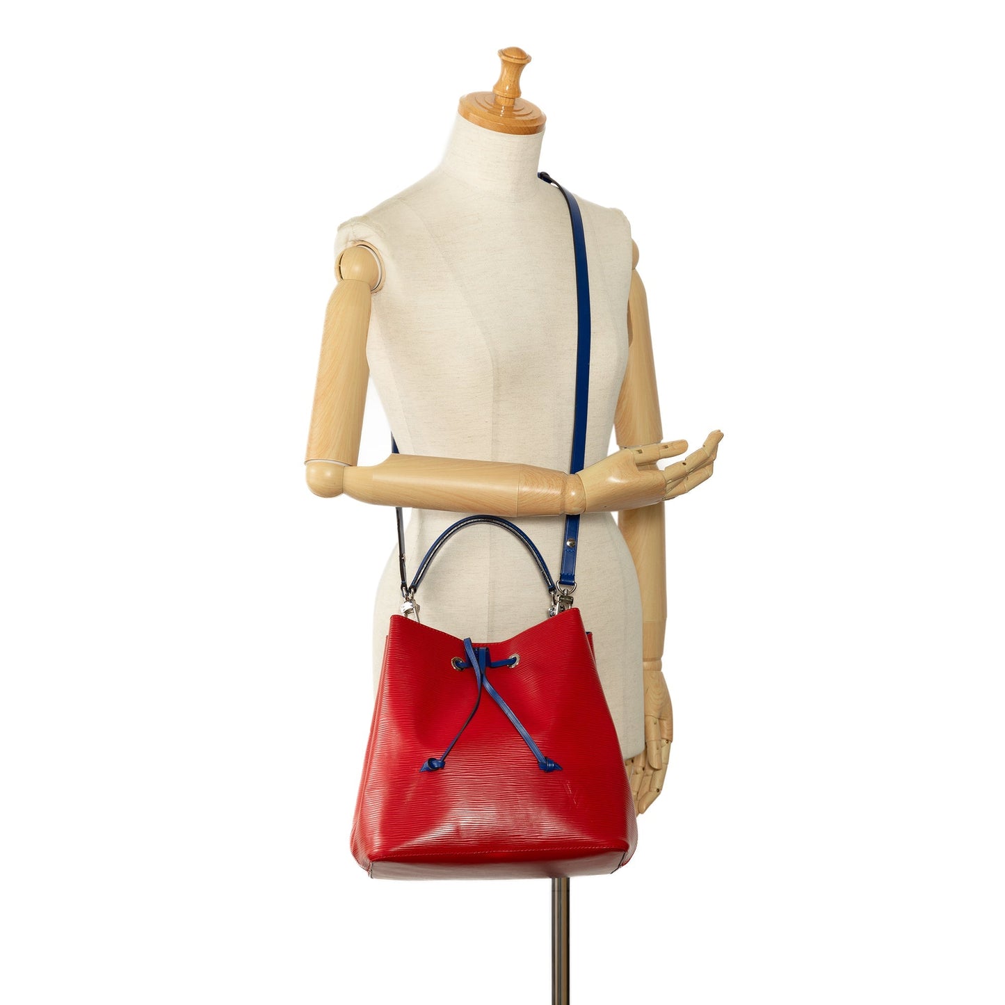Red Louis Vuitton Epi NeoNoe MM Bucket Bag