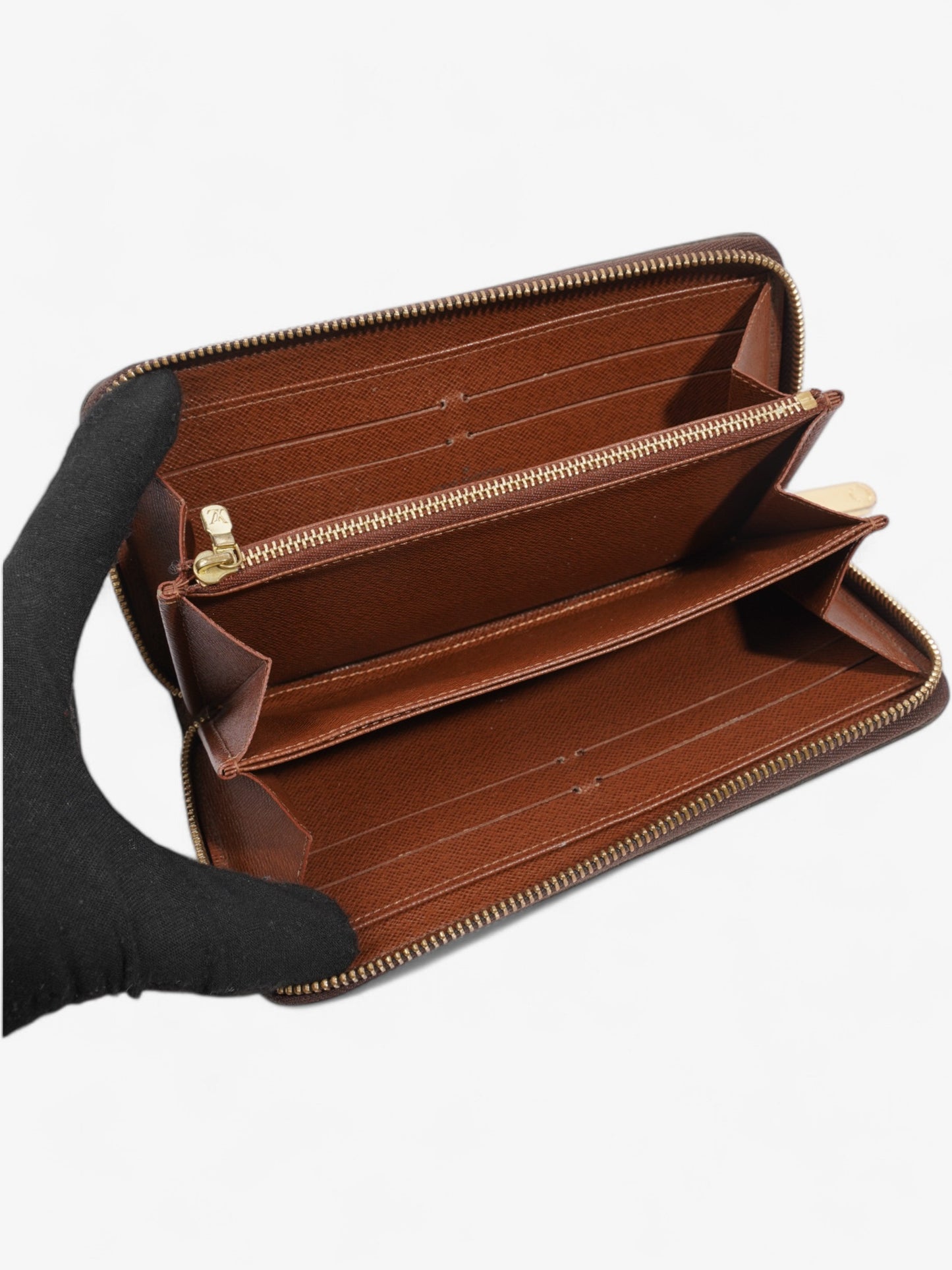 Louis Vuitton Zippy Wallet Monogram / Gold Coated Canvas