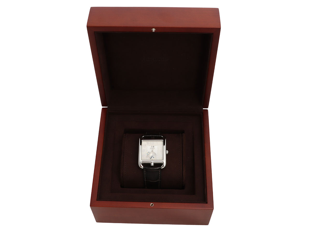 HermÃ¨s Large Stainless Steel Cape Cod GMT Watch TGM