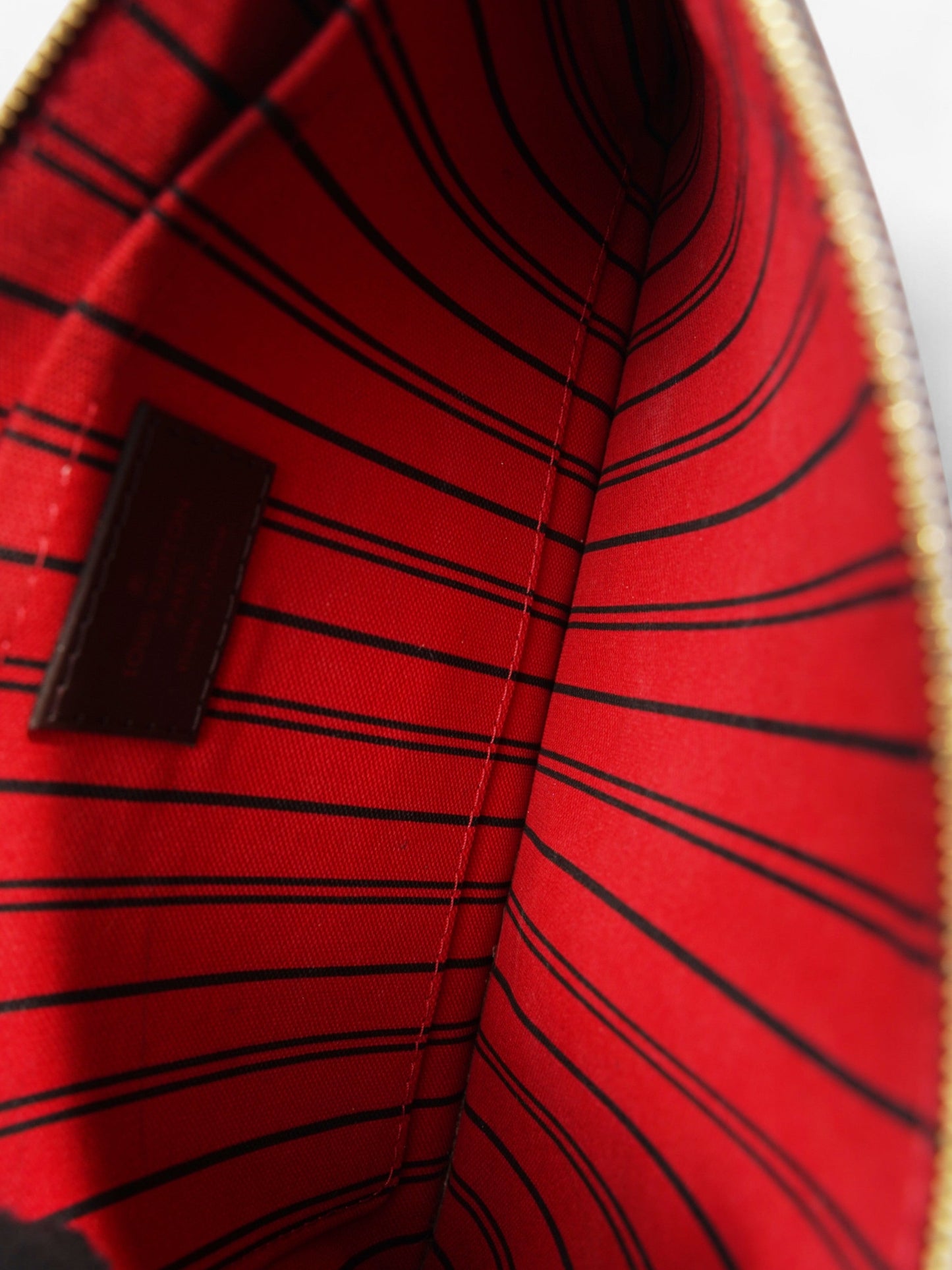 Louis Vuitton Neverful Pochette Damier Ebene Coated Canvas