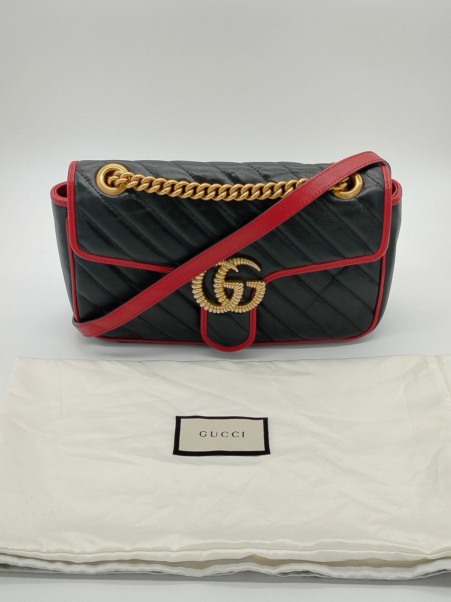 Gucci Marmont Shoulder Bag - '20s