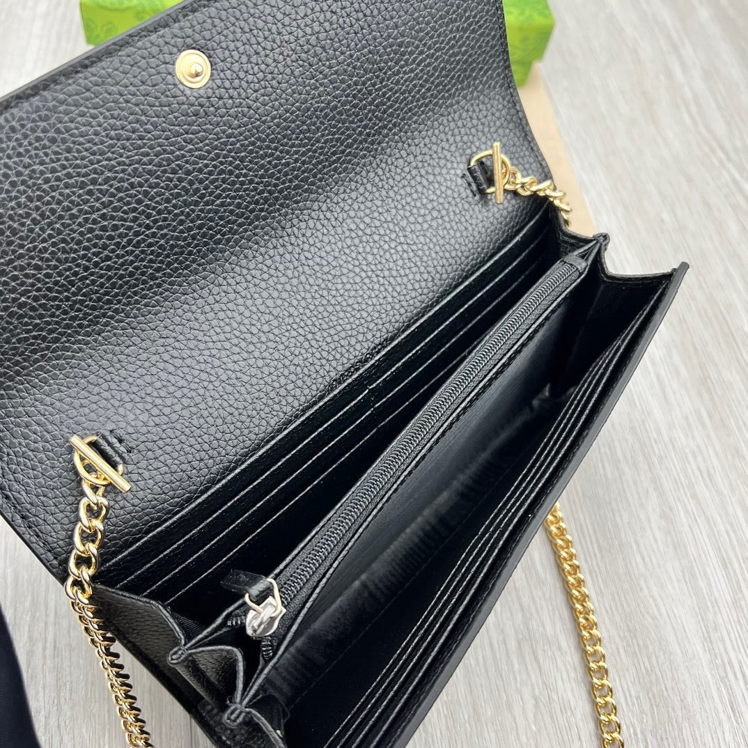 GC650 GG Marmont Chain Wallet / 7.5â€™â€™W x 4â€H