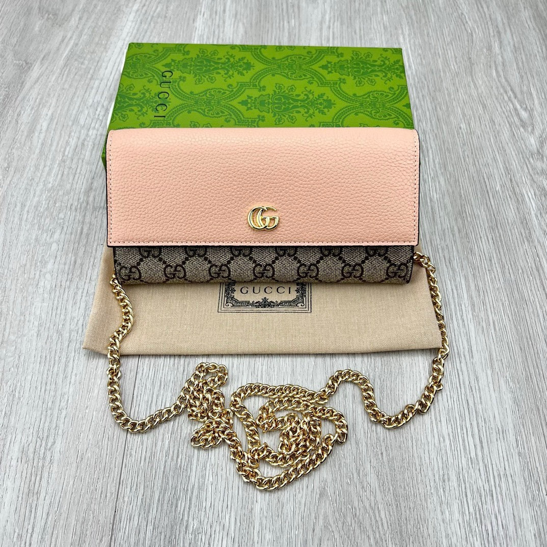 GC651 GG Marmont Chain Wallet / 7.5â€™â€™W x 4â€H