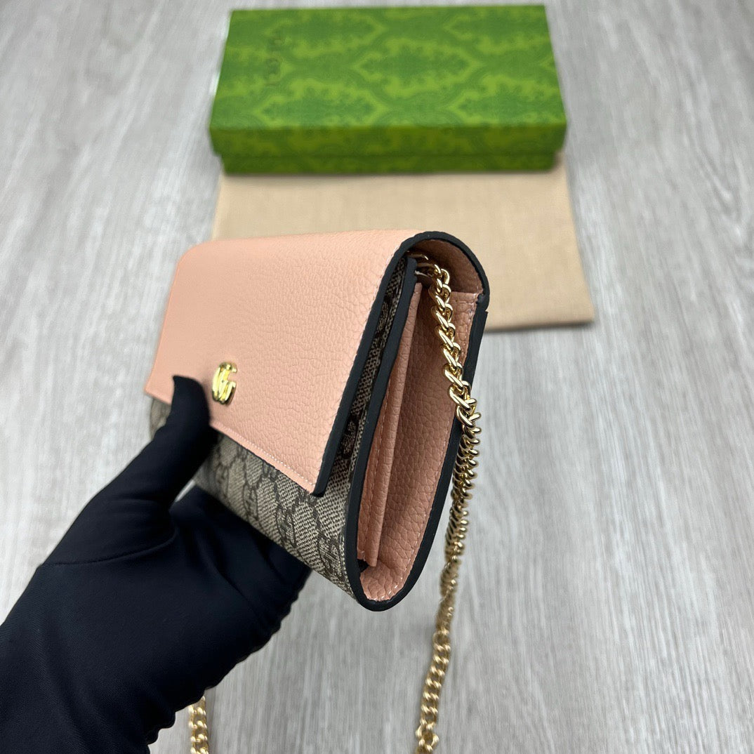 GC651 GG Marmont Chain Wallet / 7.5â€™â€™W x 4â€H