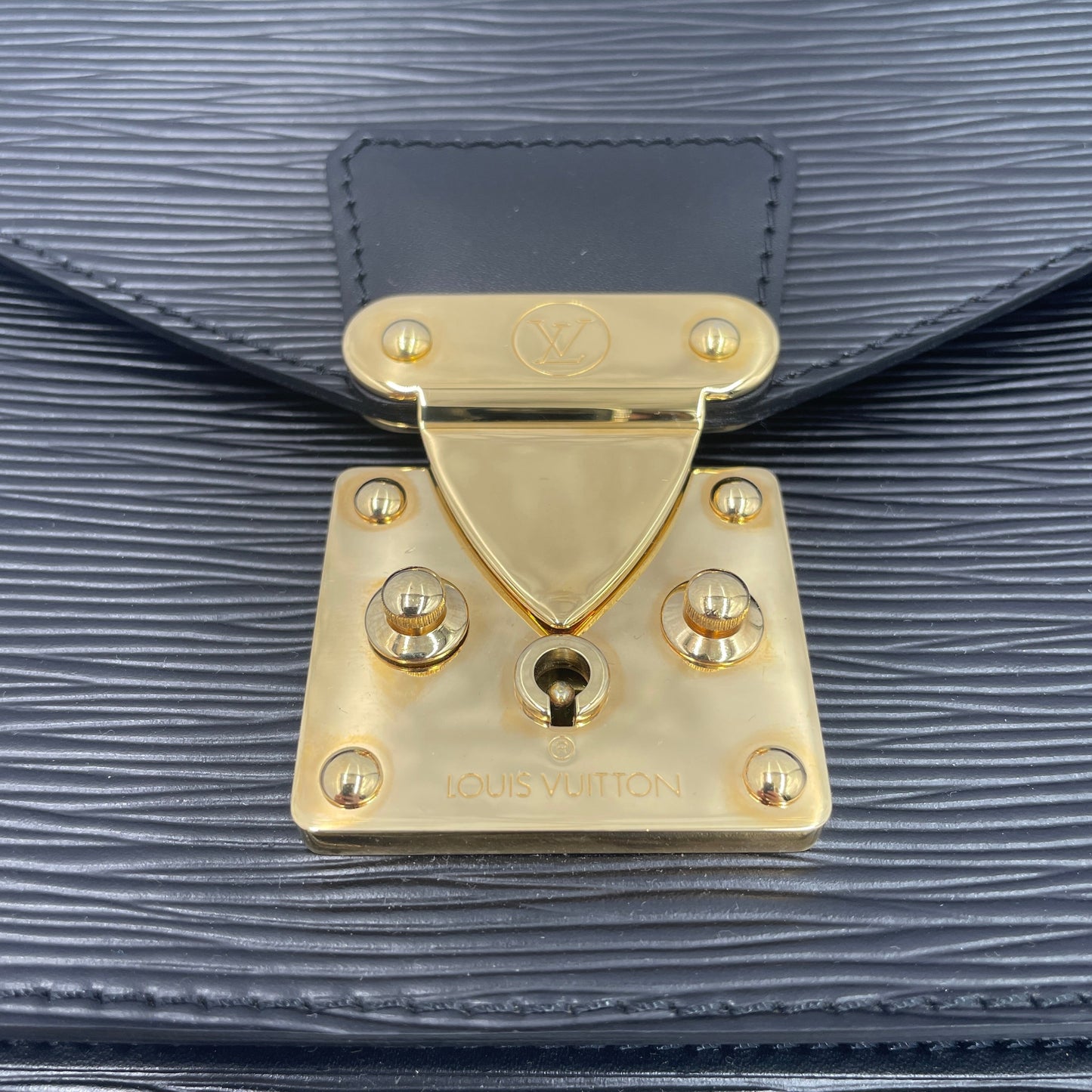 LOUIS VUITTON Epi Monceau