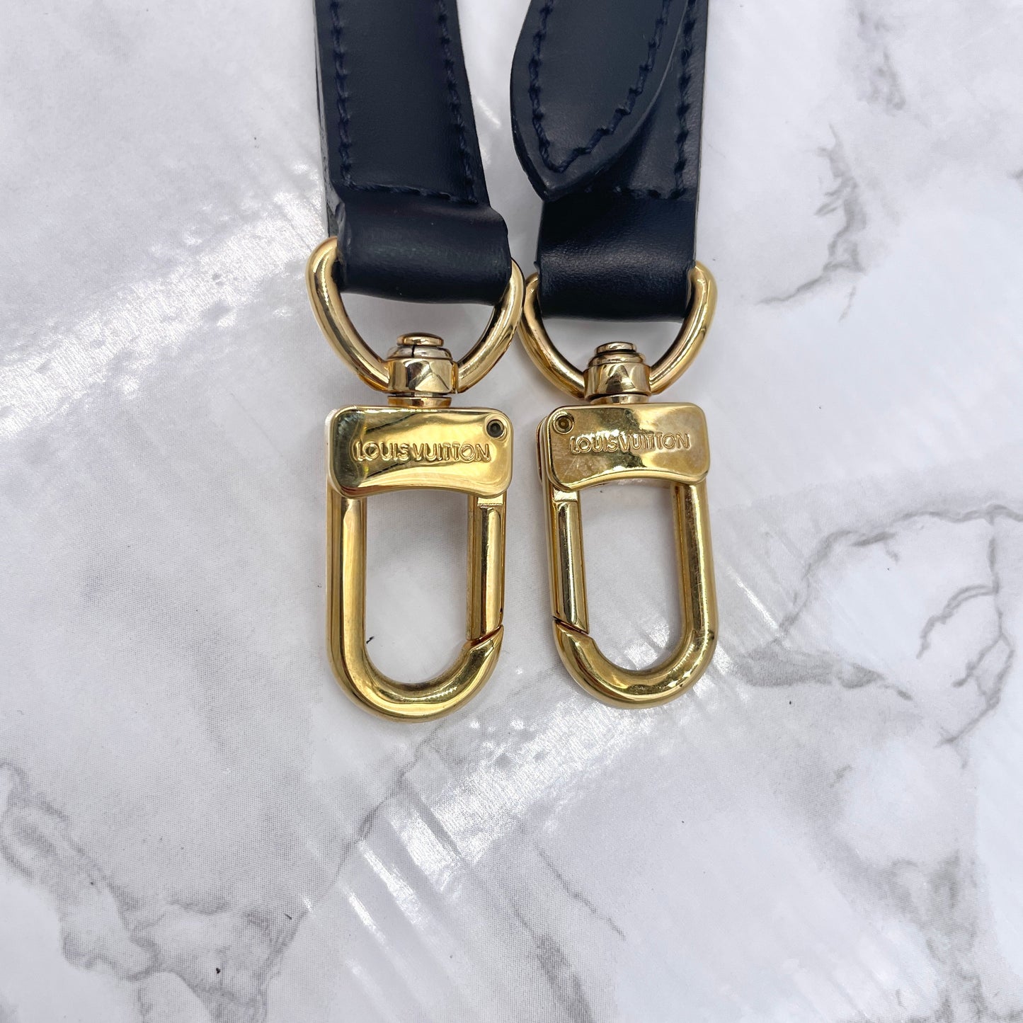 LOUIS VUITTON Epi Monceau