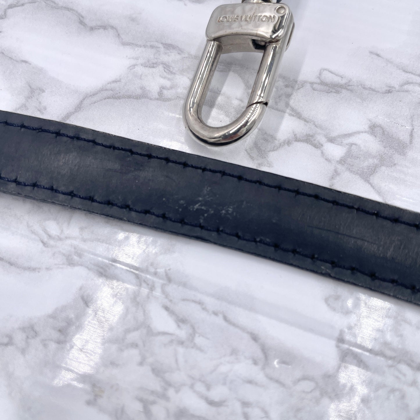 LOUIS VUITTON Epi Monceau