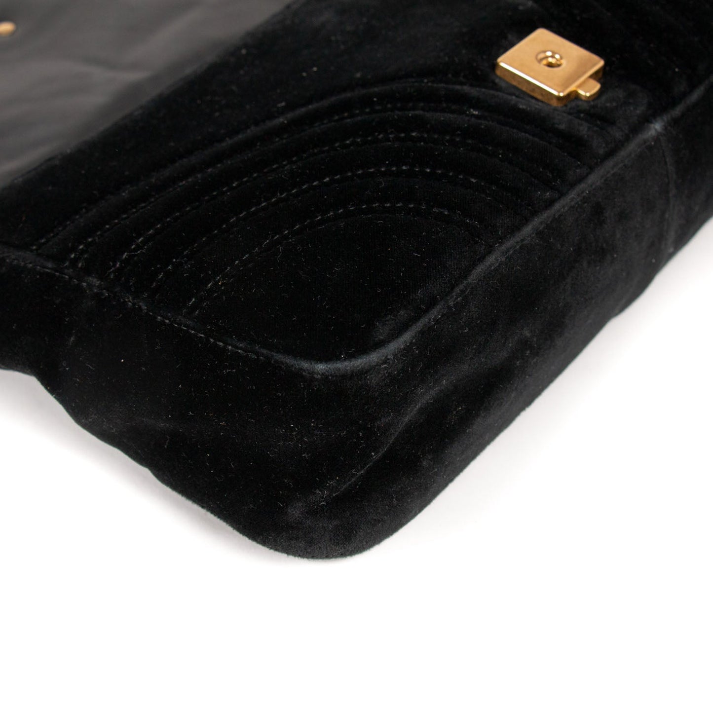 Gucci GG Marmont Medium MetalassÃƒÆ’Ã‚Â© Bag