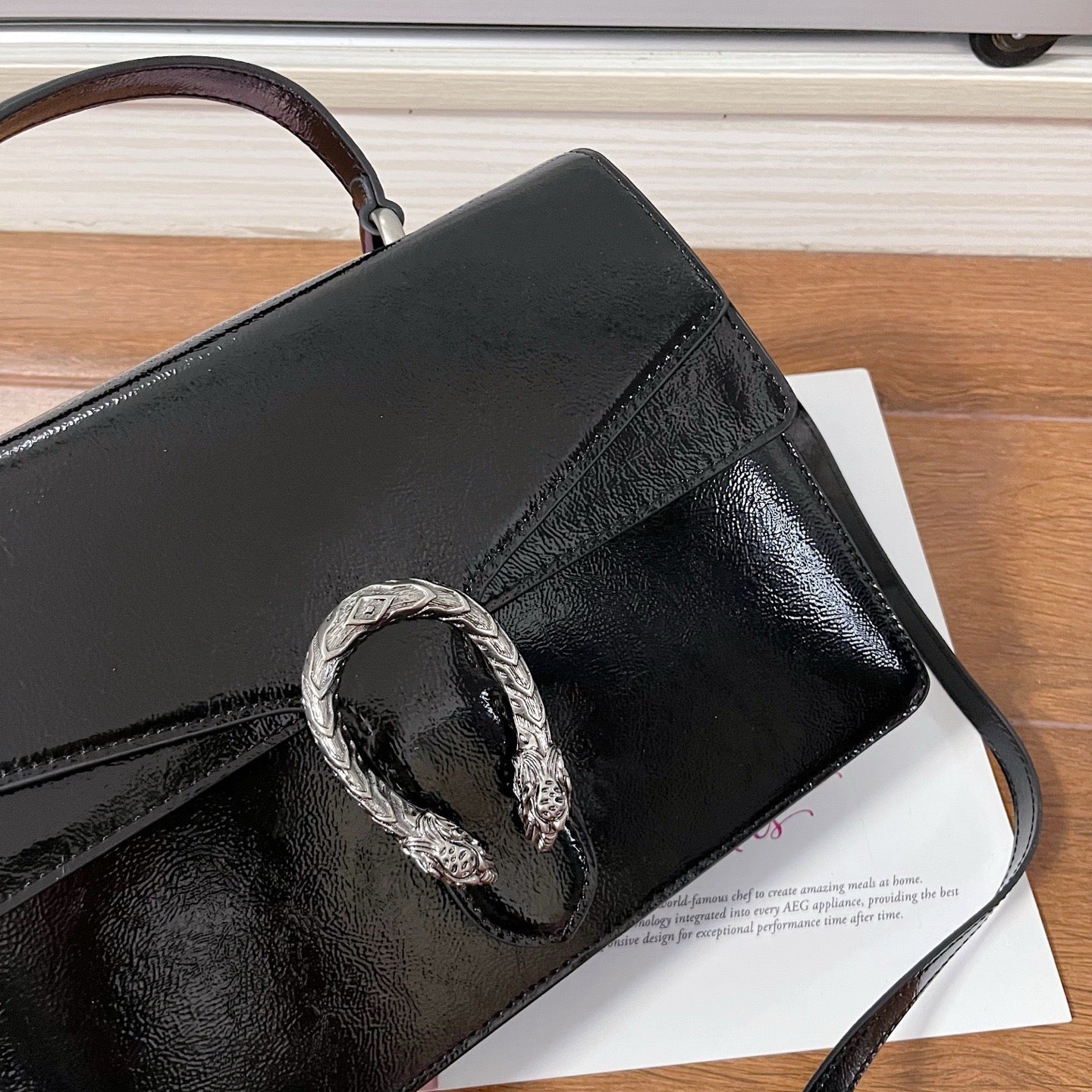 GC703 Dionysus Medium Top Handle Bag / 11.4"W x 7.8"H x 4"D