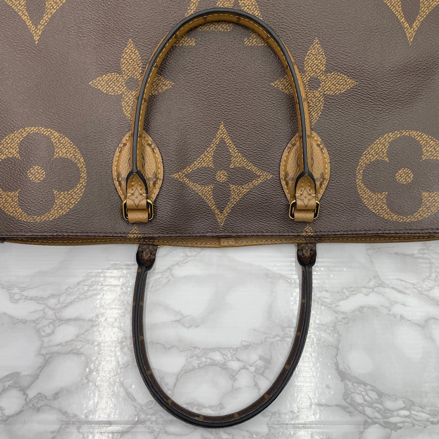 LOUIS VUITTON On The Go GM