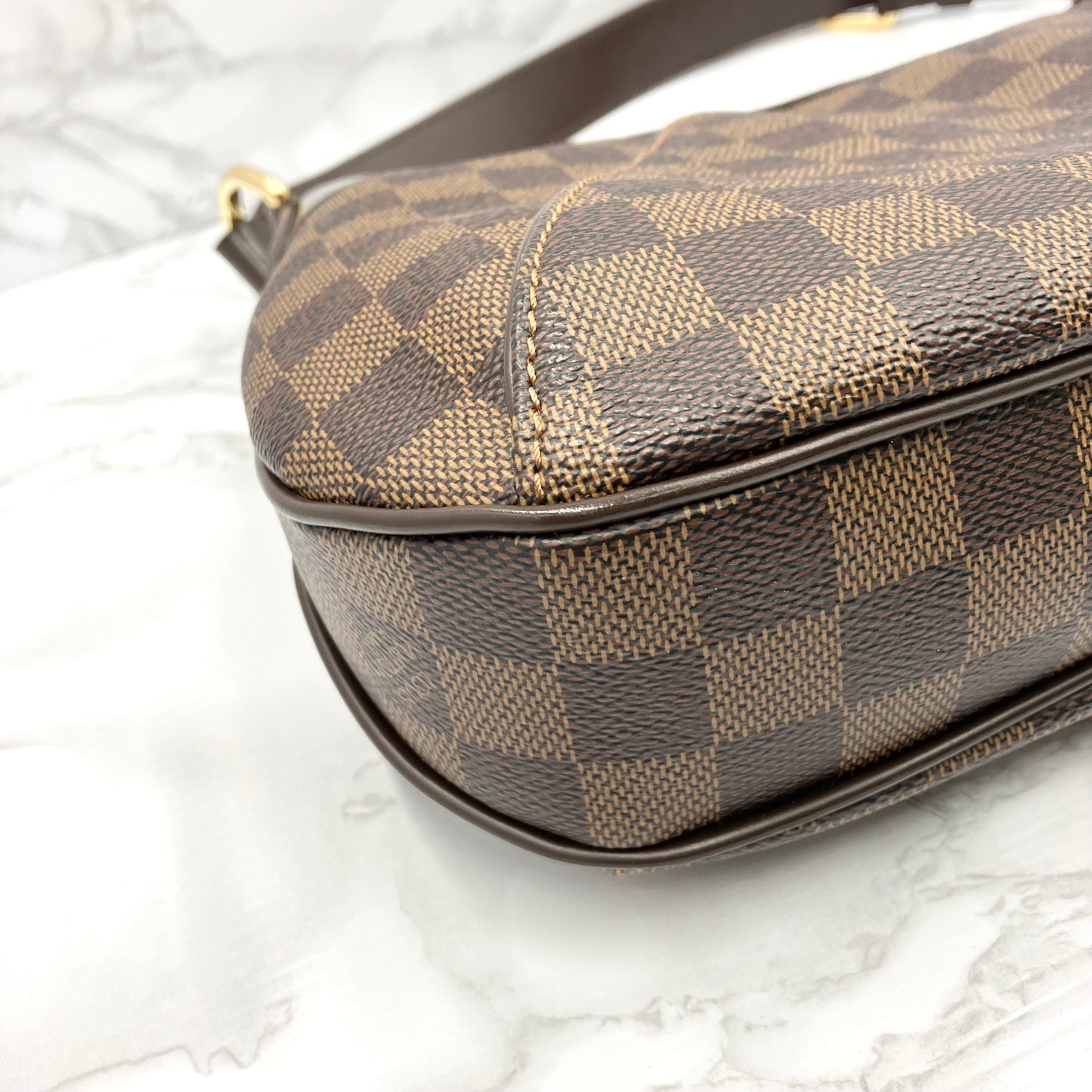 LOUIS VUITTON Damier Thames PM