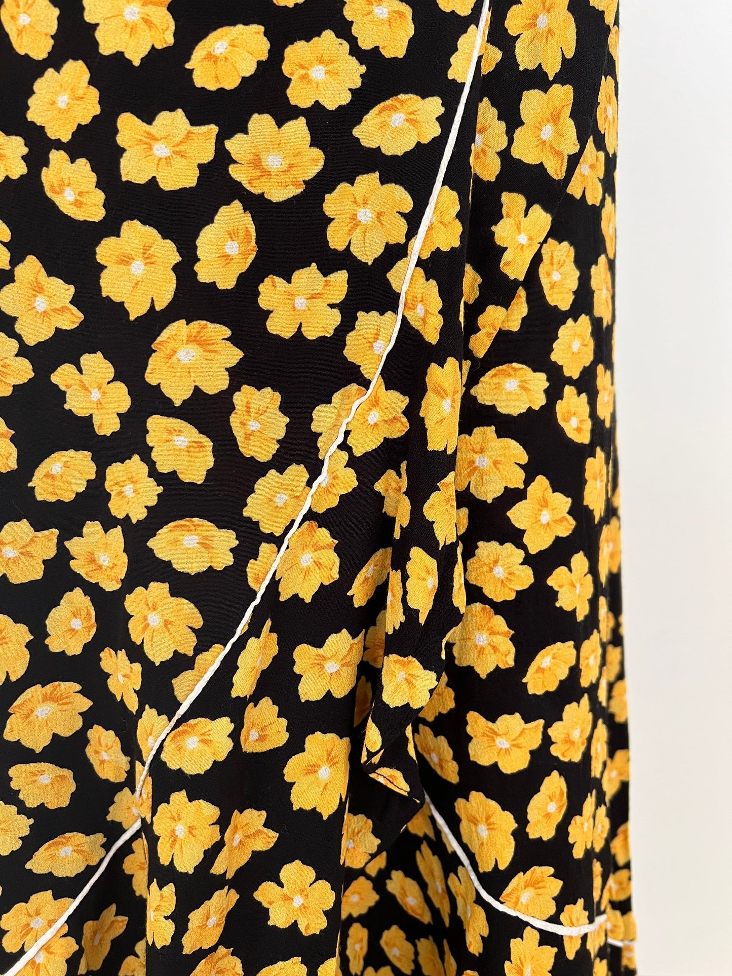 Flower Skirt Size Size 42