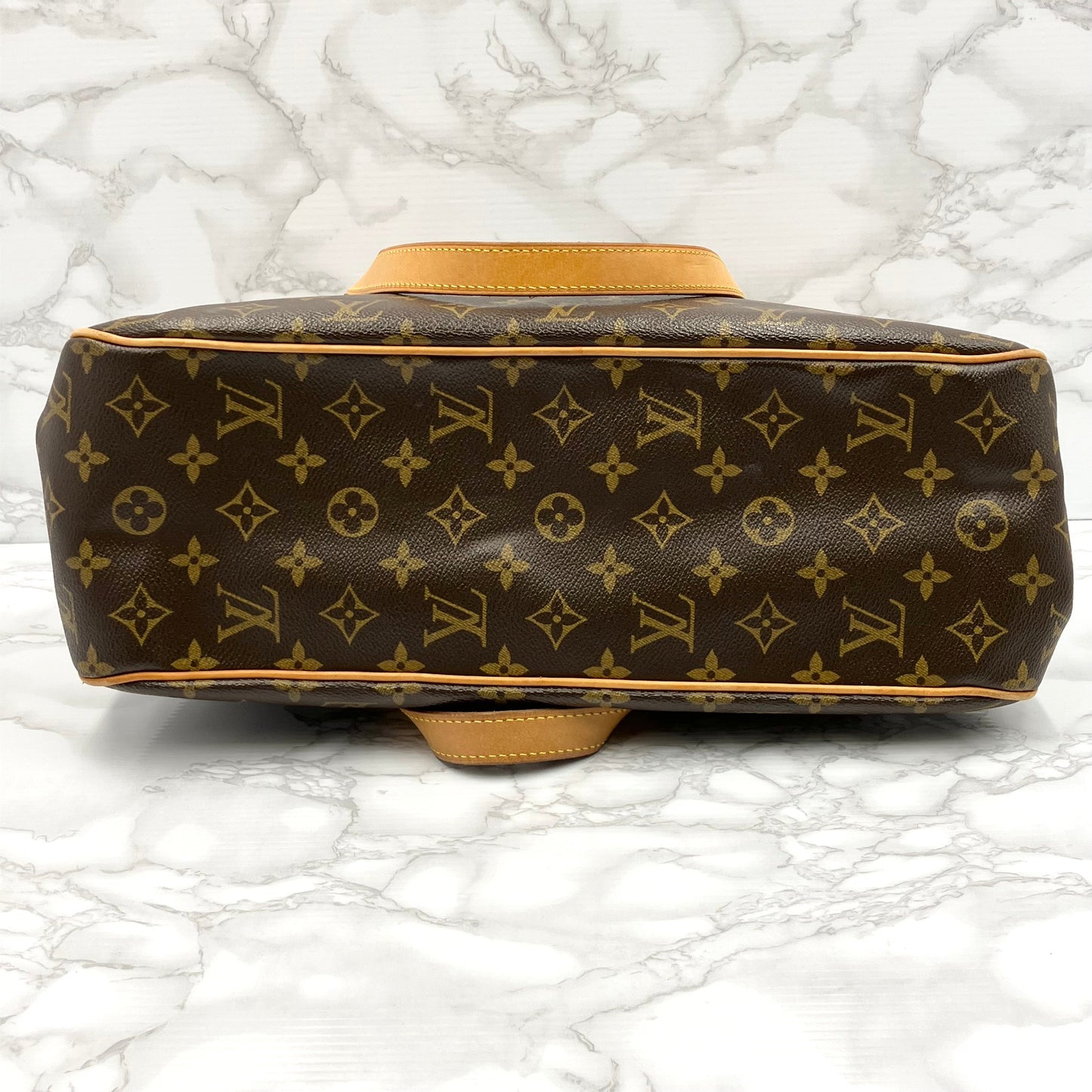LOUIS VUITTON Monogram Batignolles Orizontal