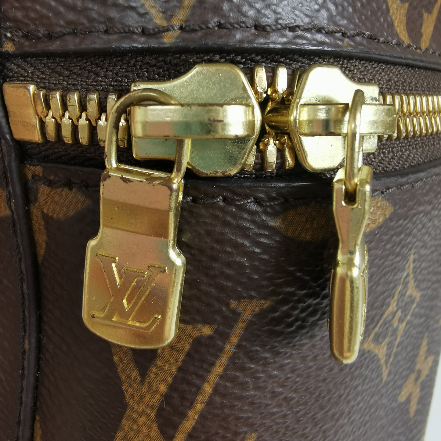 Louis Vuitton Nice Mini Toiletry Pouch Monogram Canvas